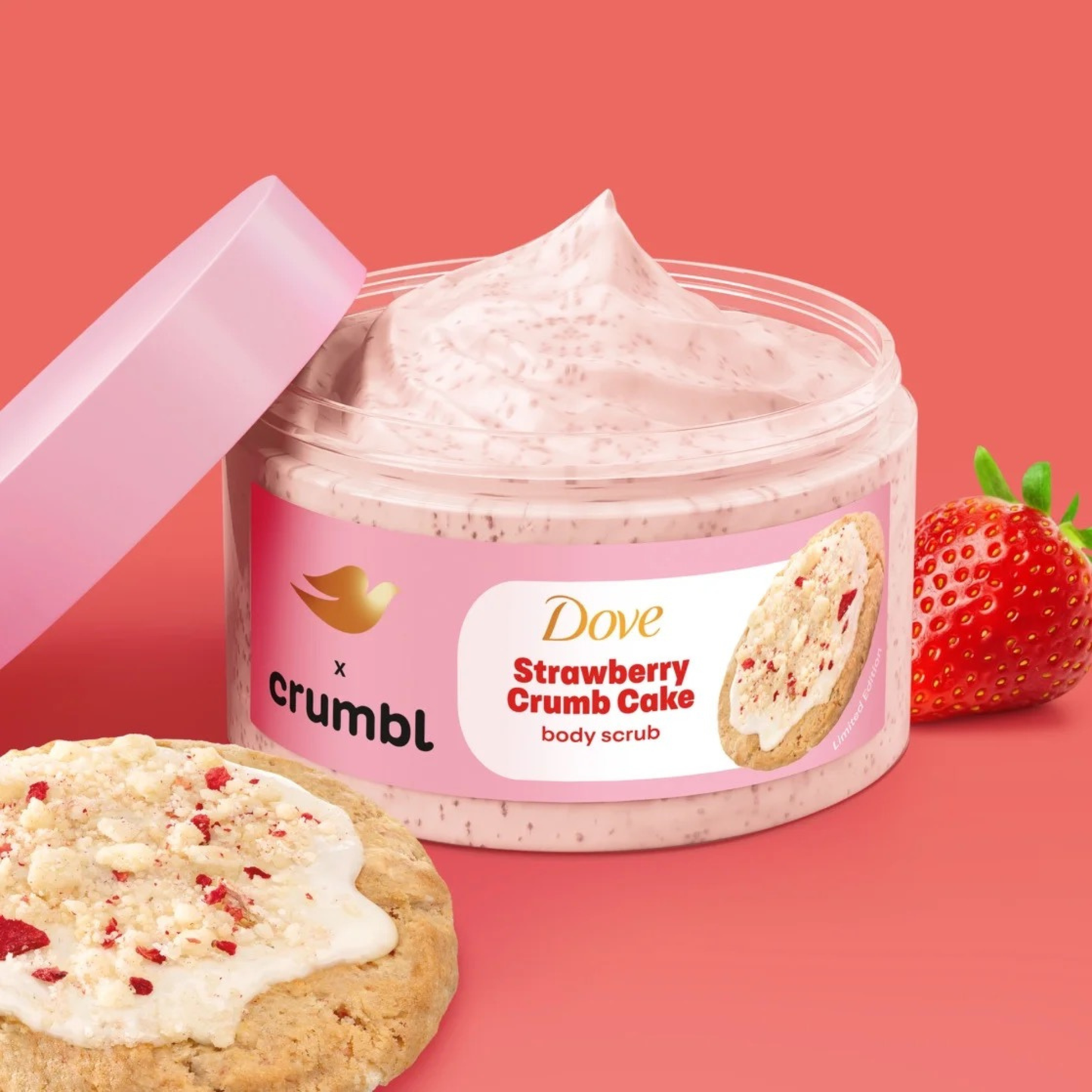 Dove Crumbl Body Scrub - Strawberry Crumb Cake